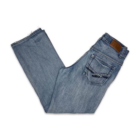Bailey’s Point Straight Leg Light Blue Washed Jeans - Picture 1 of 5